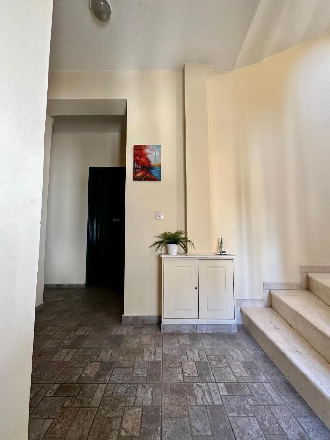 Cozy Apartments Mc Queen Athens Exterior photo