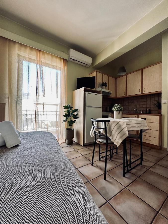 Cozy Apartments Mc Queen Athens Exterior photo